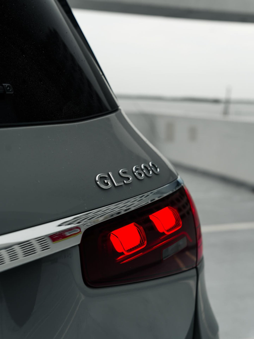 Mercedes Benz GLS600 Grey